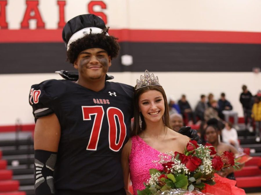 Seniors Trevor Goosby and Sydney Freeland are crowned 2022 Homecoming King and Queen in a pre-game ceremony held on Oct. 28 in the middle school gym.