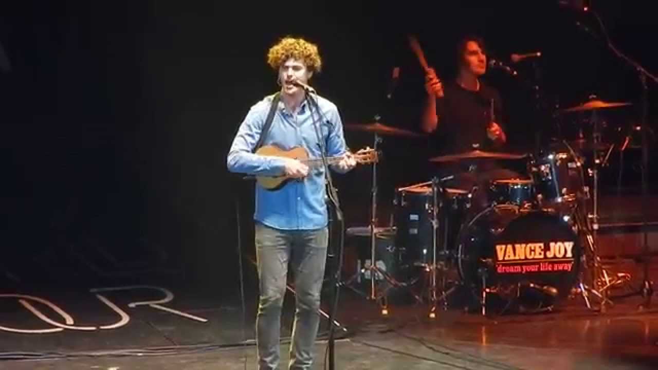 Vance Joy concert review Cardinal Connection