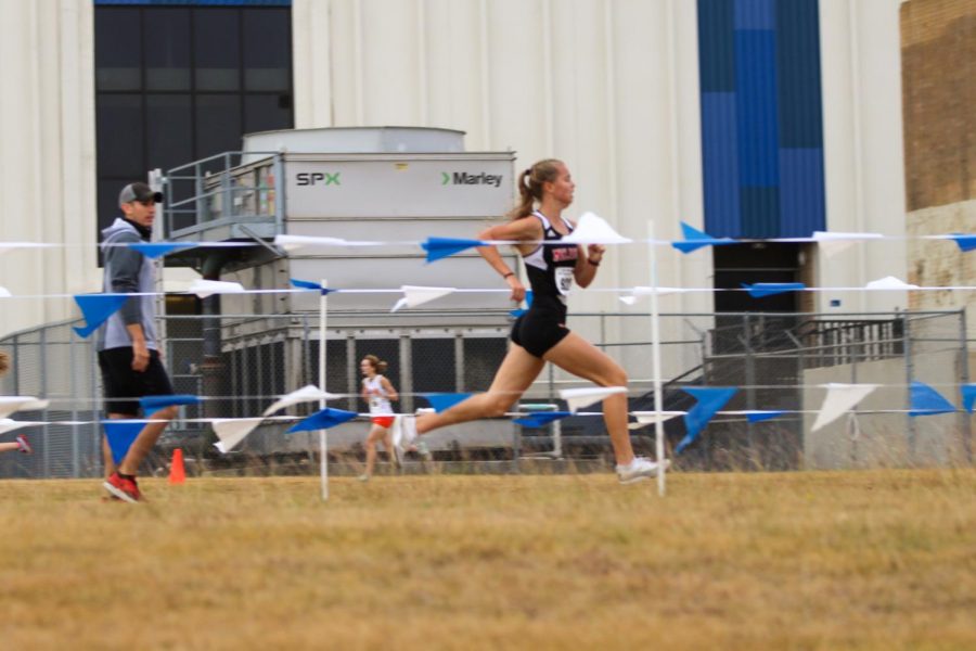 Soph. Abigail Bass makes her final push to the finish line.