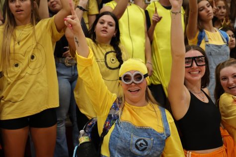 [Photos] Despicable ME-lissa Pep Rally - Sept. 2