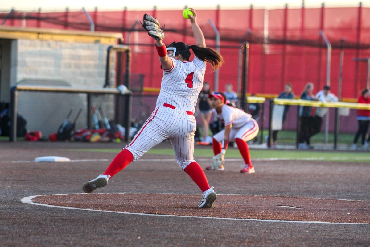 Varsity Softball begins playoff run to defend 5A state championship title